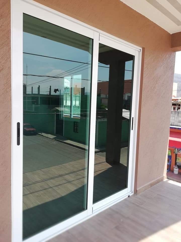 Portas de Giro e Correr PVC