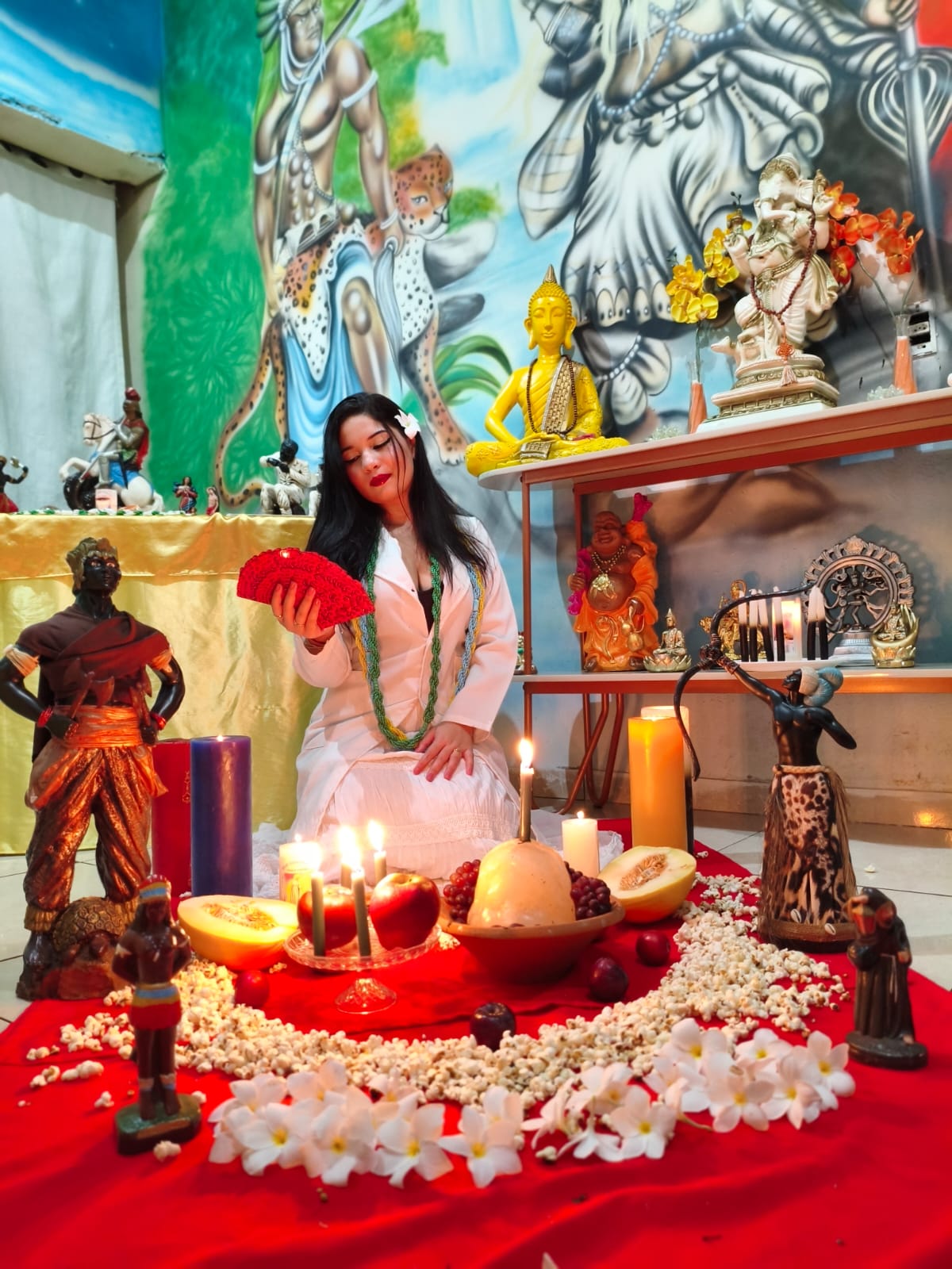 Consultora espiritual em atmosfera sofisticada